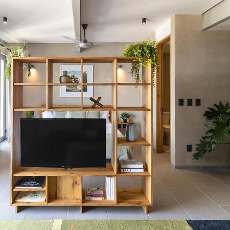 Departamentos Y Suites Indigo Querétaro Екстериор снимка