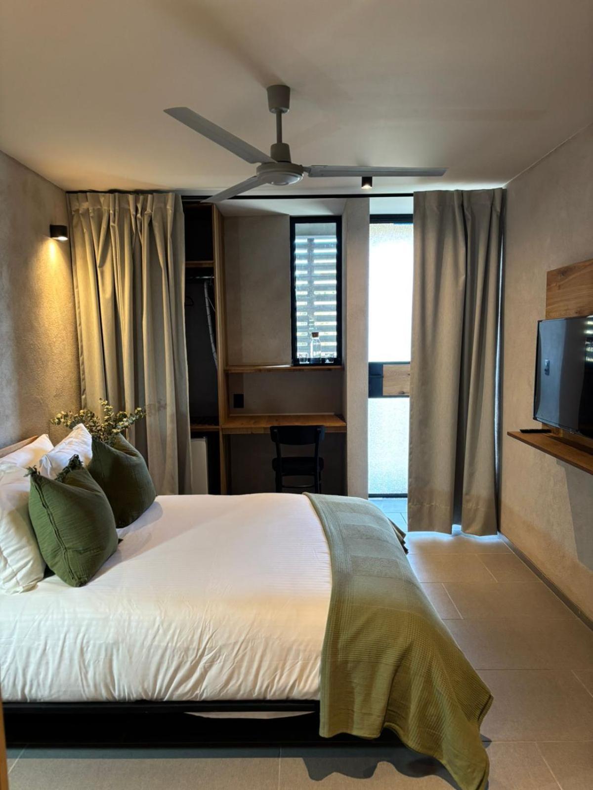 Departamentos Y Suites Indigo Querétaro Екстериор снимка